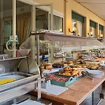 Verdemare 4* مارينا دي بييتراسانْت