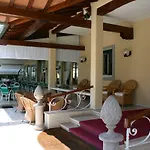 Verdemare 4* مارينا دي بييتراسانْت