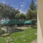 Verdemare فندق مارينا دي بييتراسانْت
