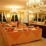 Verdemare 4* مارينا دي بييتراسانْت