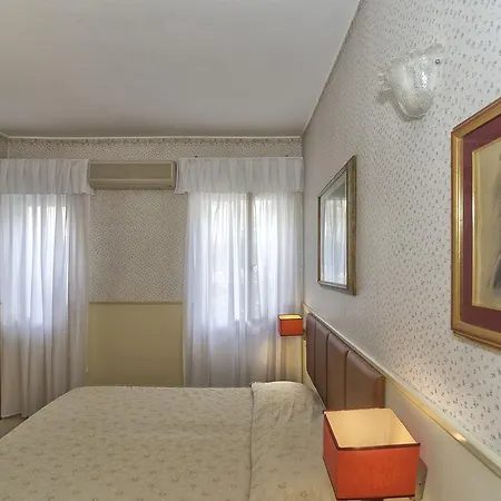 Otel Verdemare